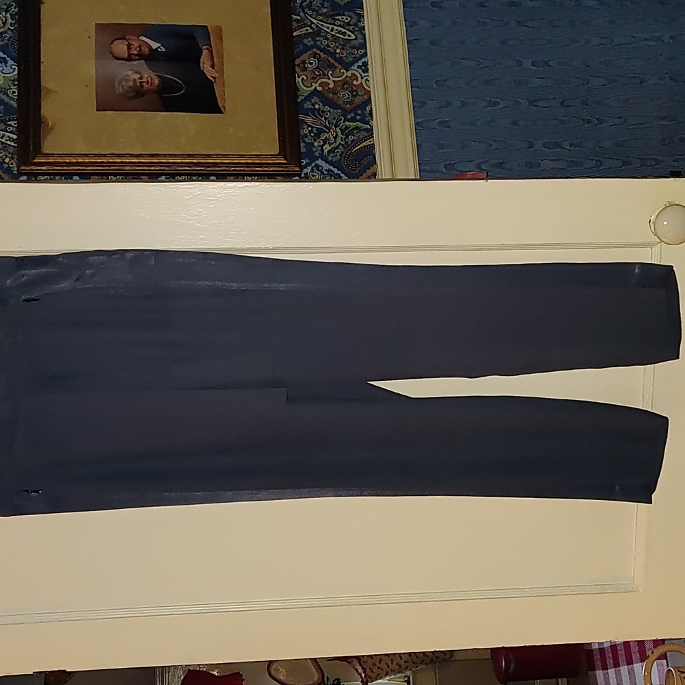 Etc, Etcetera gray crepe appearance Size 2 pants